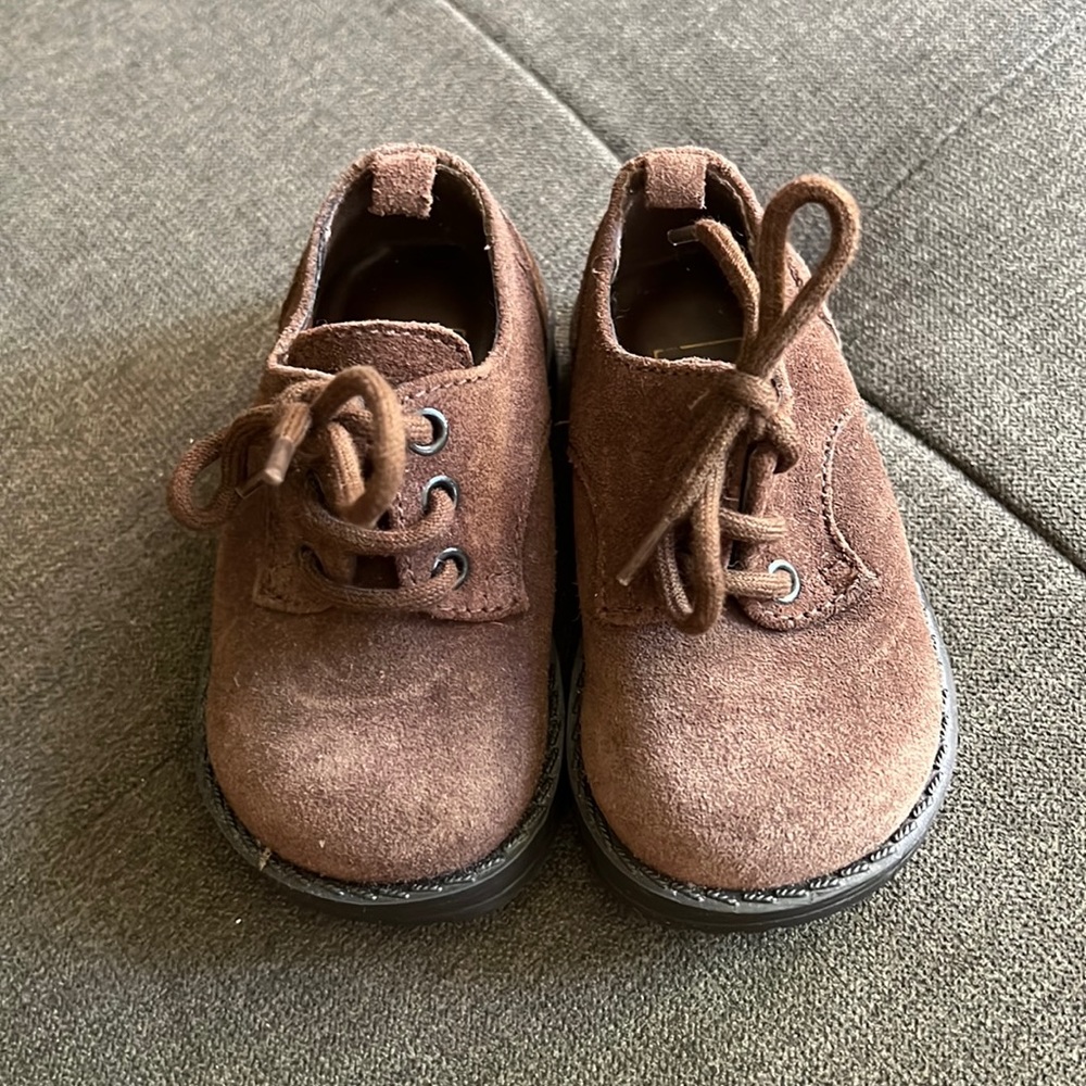 Baby Gap dress shoes